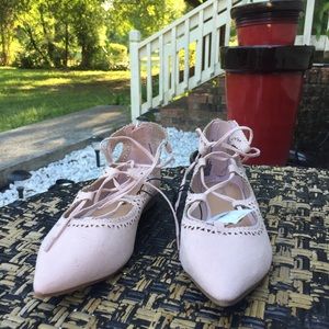 NEW Express Size 7 Rose Pink Pointed Flats